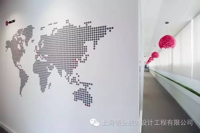 办公室装修设计中的世界地图
