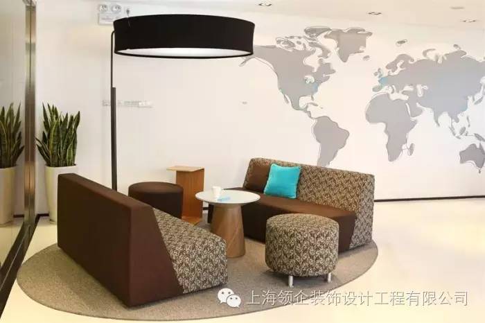 办公室装修设计中的世界地图