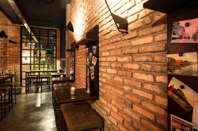 商业空间:越南西贡主题餐厅工业风格设计
